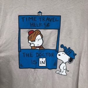 Charlie Brown Dr. Who t-shirt. NWT. Men’s M